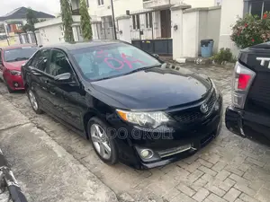 Toyota Camry SE Sport 4dr Sedan (2.5L 4cyl 6A) 2014 Black