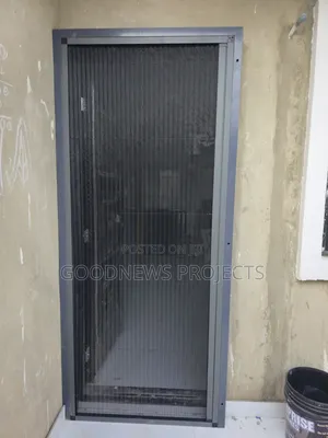 Folding Door Nert