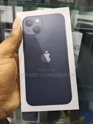 New Apple iPhone 13 128 GB White