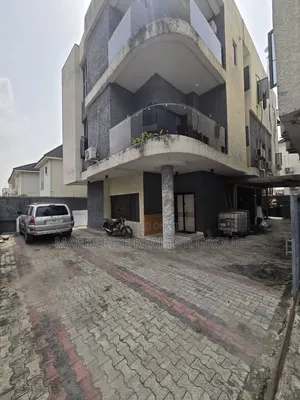 5bdrm Duplex in Ikate Lekki for sale