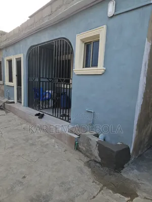 2bdrm Block of Flats in Paradise, Yakoyo/Alagbole for rent