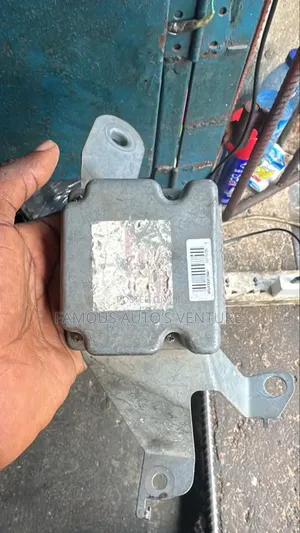 Gearbox Control Nissan Tiida 2008