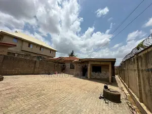 Furnished 3bdrm Bungalow in Area 1, Oluyole for sale
