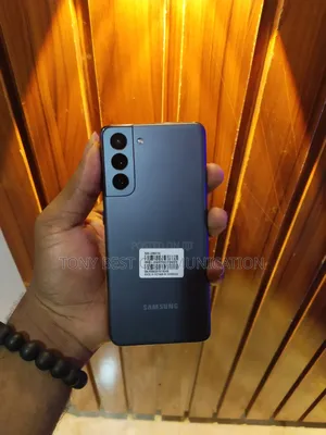 New Samsung Galaxy S21 5G 256 GB Black