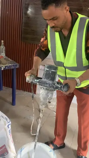 Screeding Material Production
