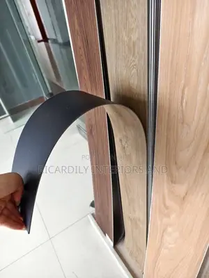 Vinyl Flooring Professionally Installation