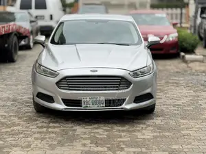 Ford Fusion SE AWD 2017 Silver