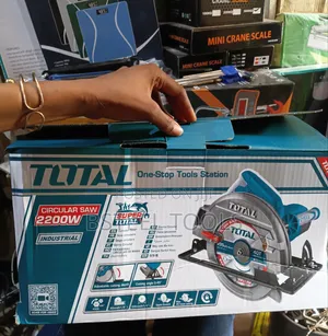 Total Electric Circular Saw Machine – Heavy Duty Wood Cutting Tool