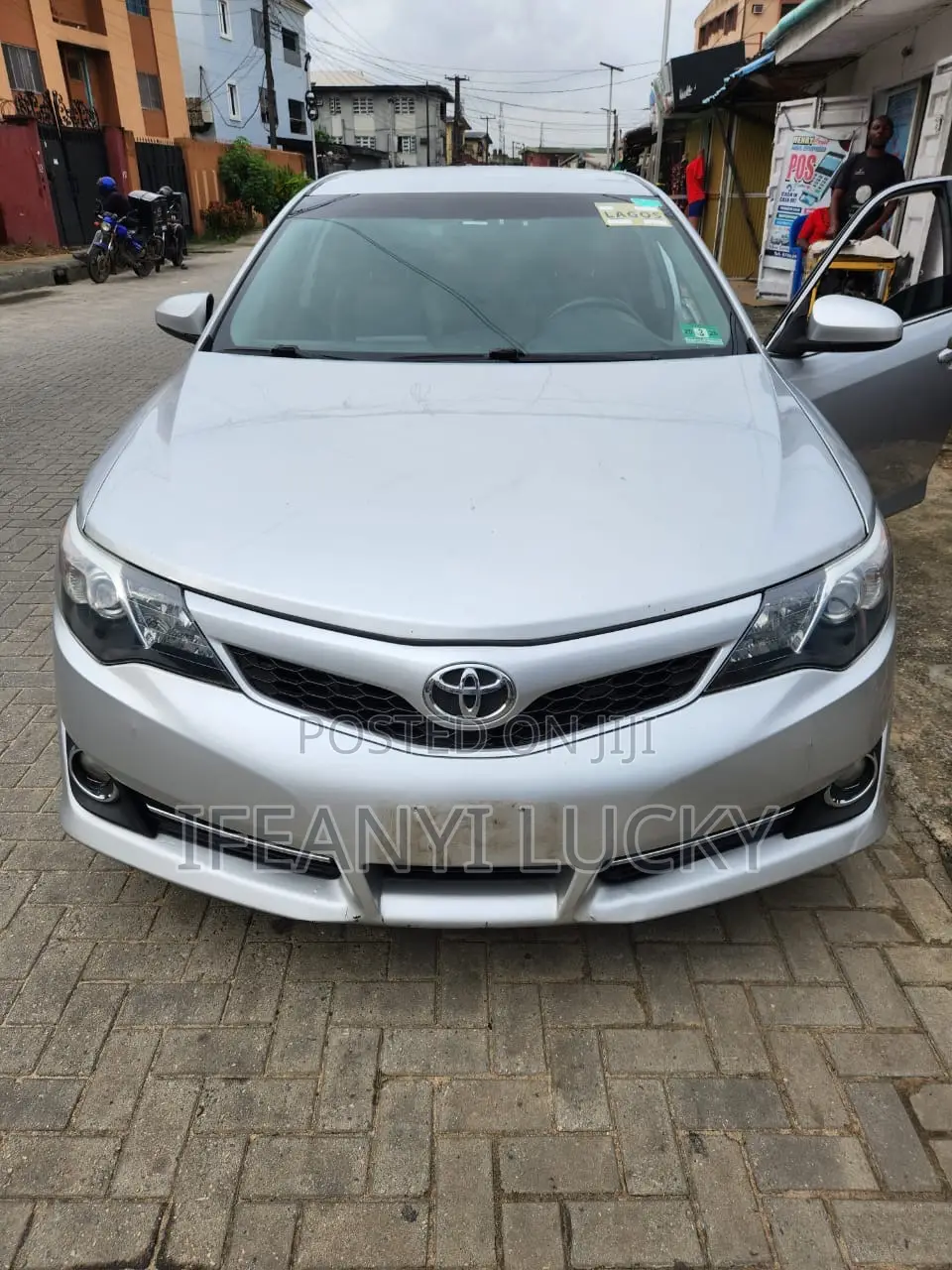 Toyota Camry 2014 Silver