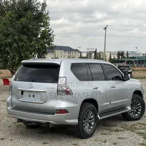Lexus GX 2016 Silver