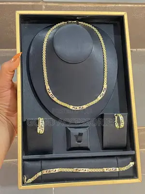 Gold Replica Sets