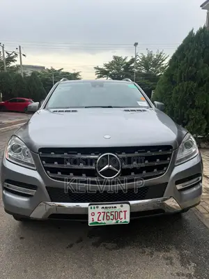 Mercedes-Benz M Class ML 350 BlueTEC 4Matic 2012 Gray