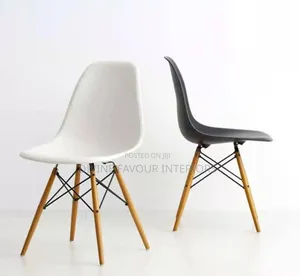 Square Wooden Dinning Table + 4 Chair