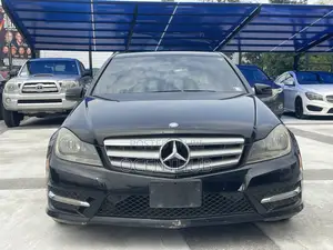 Mercedes-Benz C300 Luxury 4Matic Sedan AWD (3.5L 6cyl 7A) 2013 Black