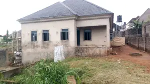 2bdrm Bungalow in People’S Paradise, Sabon Lugbe for sale
