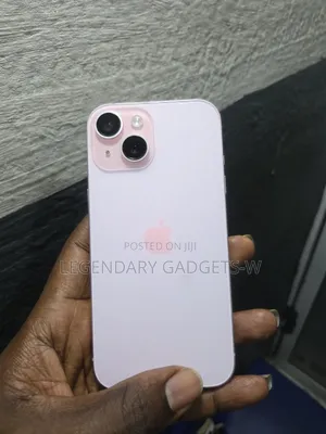 Apple iPhone 15 256 GB Pink