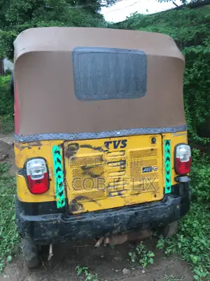 TVS King Deluxe Plus iTouch Start 2019 Yellow