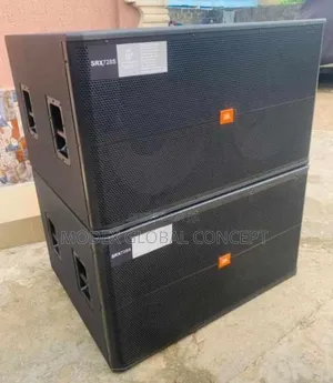 JBL Srx728s Professional Dual 18-Inch Passive Double Subwoofers.