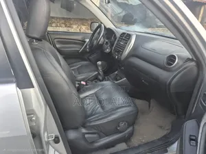 Toyota RAV4 2006 Gray