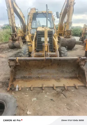 Clean 428b Cat Backhoe
