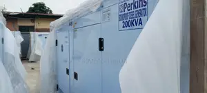Soundproof 200kva Perkins Generator With Superior Performance