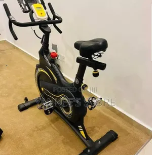 Brand New Commercial Spinning Bike/Happy Gam