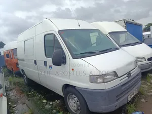 Peugeot Boxer 2005 White