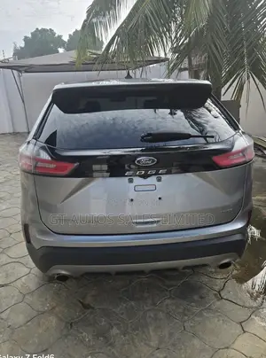 Ford Edge Titanium 2022 Gray