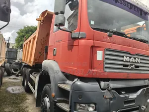 Man Dump Truck Tipper 10 Tyres 10 Bolts