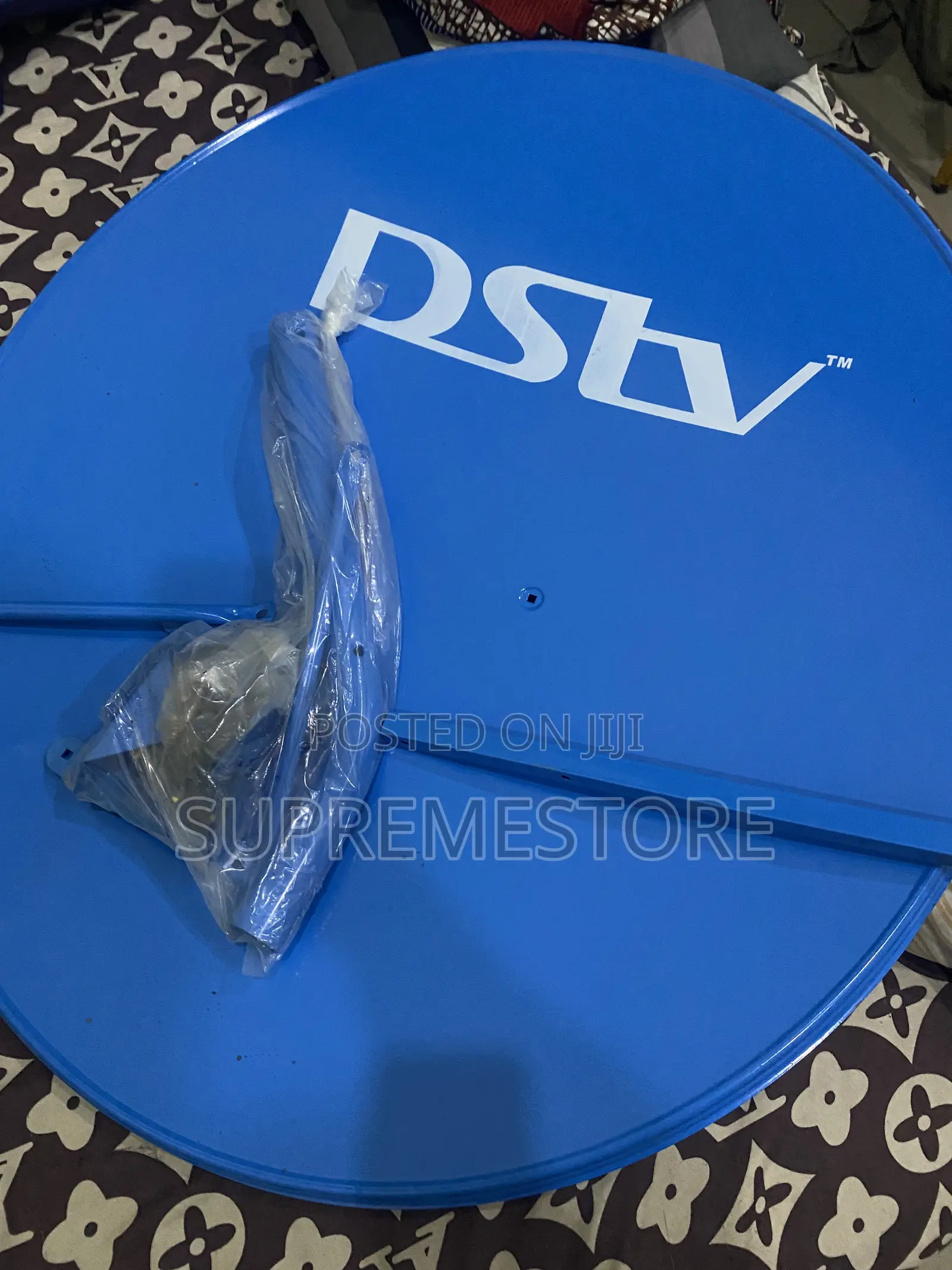 DSTV Big Dish