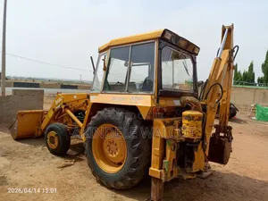 Mersey Ferguson Back Hoe Loader