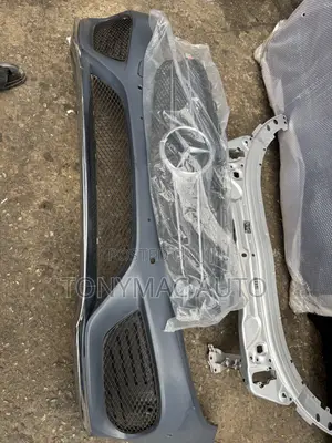 Mercedes Benz C300 2015,2016,2017,2018 W205 Front Bumper Complete
