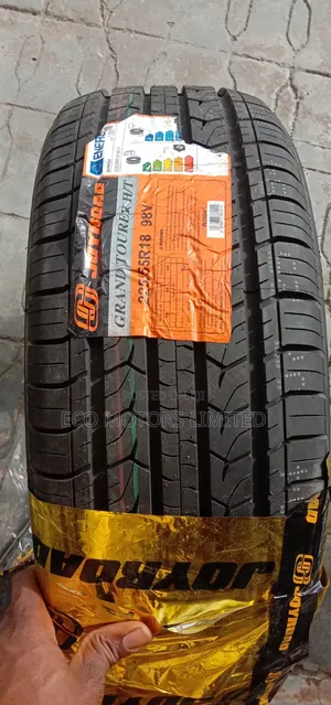 225/55r18 Joyroad Tire