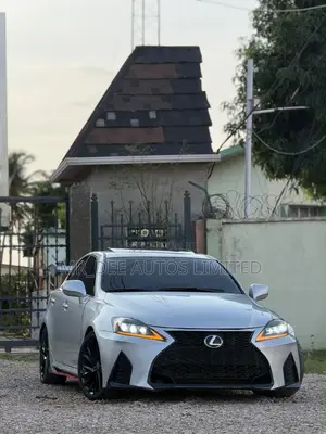 Lexus IS 2014 Silver