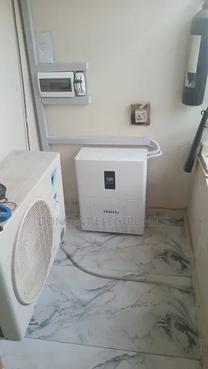 Haisic 4.2kva 8kwh All in One Solar Generator