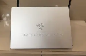 Laptop Razer Blade 32GB Intel Core i9 SSD 1T