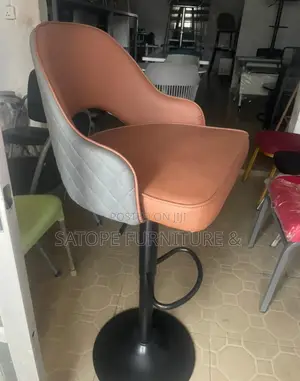 High Quality Restaurant and Kitchen Bar Stool