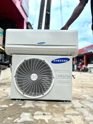 Clean 1.5hp Samsung Air Conditioner