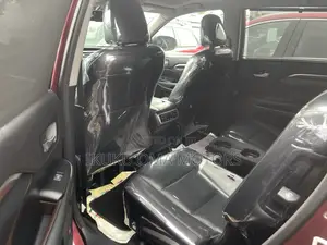 Toyota Highlander Limited Platinum 4dr SUV AWD (3.5L 6cyl 6A) 2015