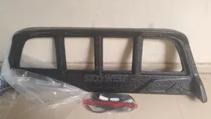 Hilux Booth Back Glass Protector