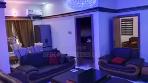 Luxury 2 Bedroom Apartment