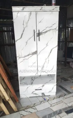 Wardrobe M
