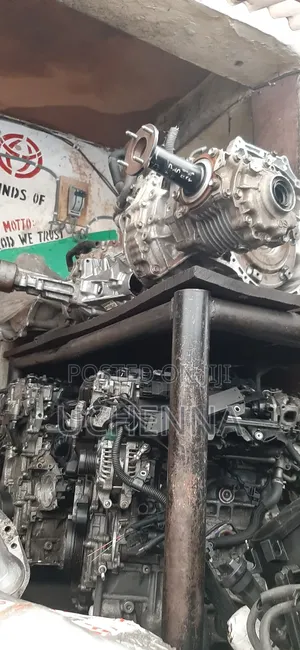 Sells All Kinds of New Model Toyota Gearbox