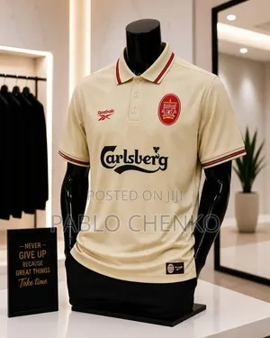 Liverpool 1996/1997 Retro Jersey Carlsberg