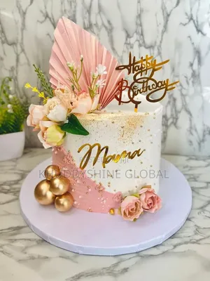 Peach Color's Birthday Cakes