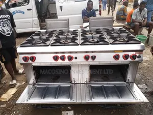 Commercial 8-Burner Gas Stove With Oven