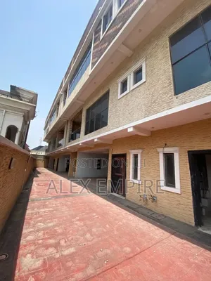 5bdrm Duplex in Festac for sale