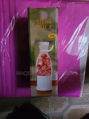 Mini Juice Blender