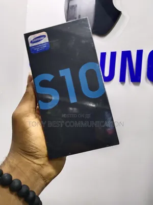 New Samsung Galaxy S10 128 GB Blue