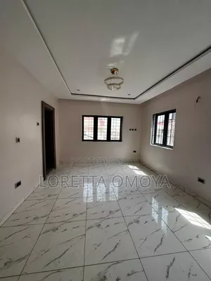 4bdrm Duplex in Kado for sale